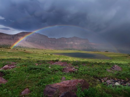 rainbow-lake-canyons-1024x768