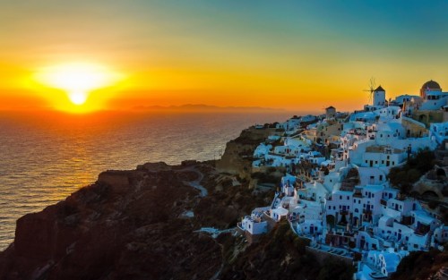 sunset-oia-santorini-greece_tn2