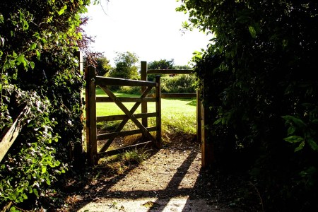gate-419890_960_720